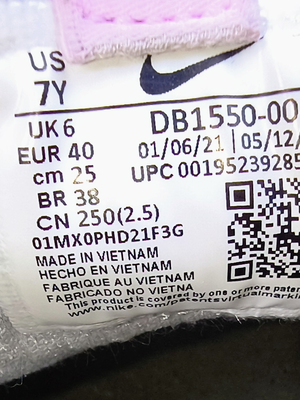 Nike Women’s Knit Vapor Max Sneakers - Light Gray with Pink Trim - Picture 3 of 10